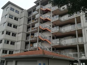 3 Bed Apartment in Morningside