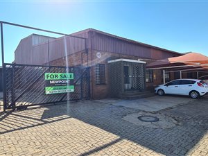 1400 m² Industrial space in Anderbolt