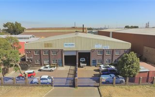 Commercial space in Driehoek