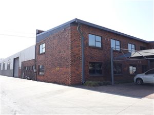 1100 m² Industrial space in Bartlett
