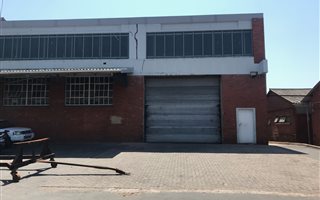 1400 m² Industrial space in Amanzimtoti