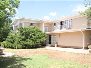 5 Bed House in De Aar