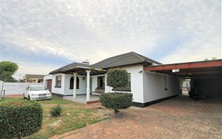 3 Bedroom House in Thornton