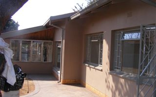 4 Bedroom House in Tileba