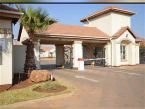 2 Bed Simplex in Vanderbijlpark SE