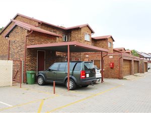3 Bed Apartment in Brackenhurst