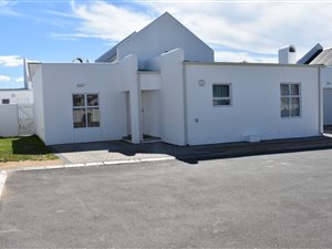 2 Bed Townhouse in Laguna Sands