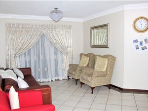 3 Bed Townhouse in Olympus AH