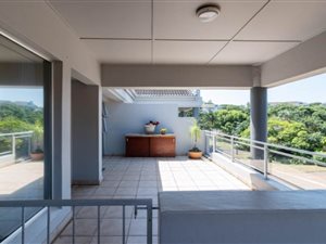 3 Bed Apartment in Willard Beach