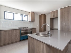 3 Bed Apartment in Sitari