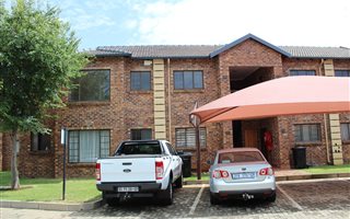 2 Bedroom Townhouse in Sonneveld