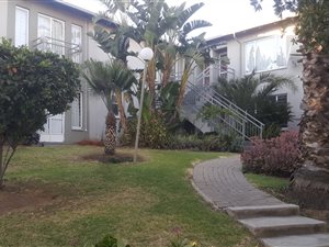 2 Bed Apartment in Radiokop