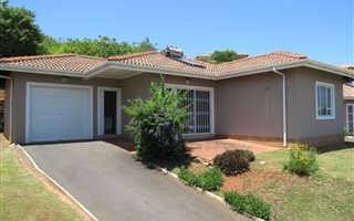 3 Bedroom Simplex in Panorama Park