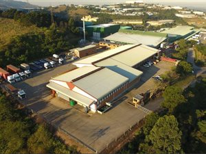 3324 m² Industrial space in Mahogany Ridge