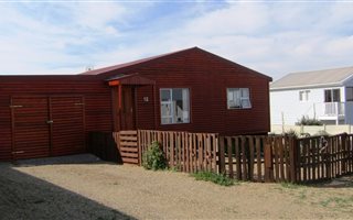 4 Bedroom House in Britannia Bay
