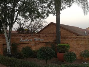 3 Bed Simplex in Lynnwood Manor