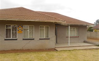 3 Bedroom House in Dagbreek