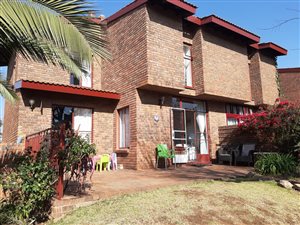 3 Bed Duplex in The Hill