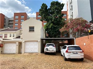 4 Bed Townhouse in Hatfield