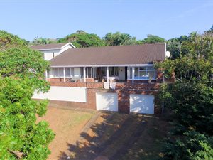 4 Bed House in Pumula