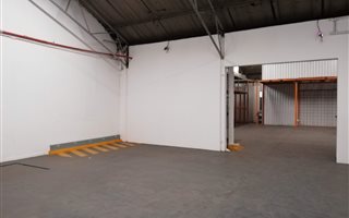 453 m² Industrial space in Wynberg