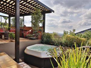 3 Bed House in Noordheuwel