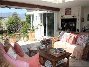 3 Bedroom House in Montclair