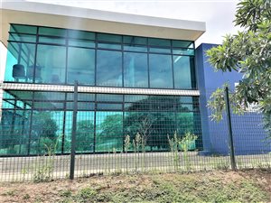 1420 m² Industrial space in Shakas Head