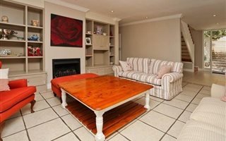 4 Bedroom House in Hout Bay and surrounds