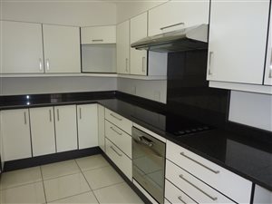 3 Bed Townhouse in Lynnwood Manor