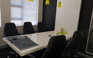 100 m² Office Space in Monument Park