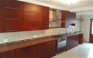 3 Bedroom Duplex in Bryanston