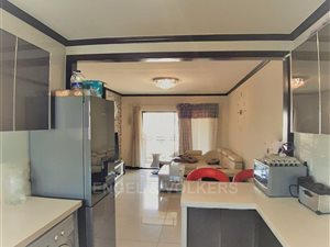 2 Bed Apartment in Fourways