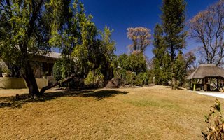 7 Bedroom House in Kyalami AH