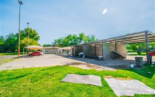 Commercial space in Three Rivers