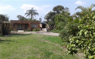 1302 m² Land available in Clairwood