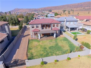 4 Bed House in Pinehaven