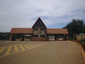 1213 m² Land available in Kameeldrift East