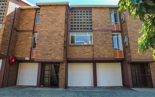 3 Bedroom Townhouse in La Montagne