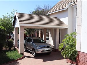 3 Bed House in Woodlands Estate