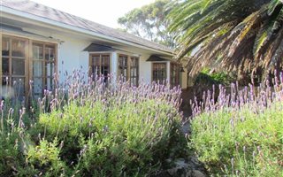 4 Bedroom House in Kommetjie