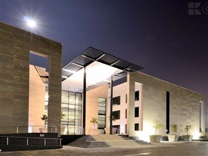 858 m² Commercial space in New Muckleneuk