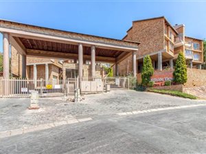 3 Bed Apartment in Robin Hills