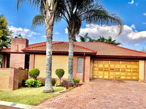 4 Bed House in Mooikloof Gardens