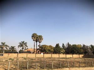 1942 m² Land available in Bedfordview