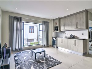 2 Bed Apartment in Observatory