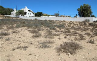 764 m² Land available in Da Gama Bay