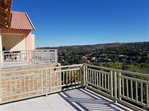 2 Bed Townhouse in Winchester Hills