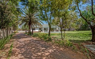 4 Bedroom House in Paulshof