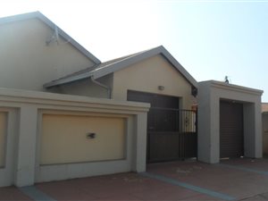 3 Bed House in Vosloorus